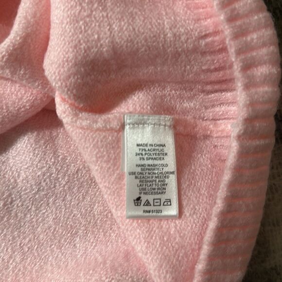 CeCe Mommy & Me Crewneck Fair Isle Pink White Hearts High Low Sweater Gift Set - Picture 13 of 14